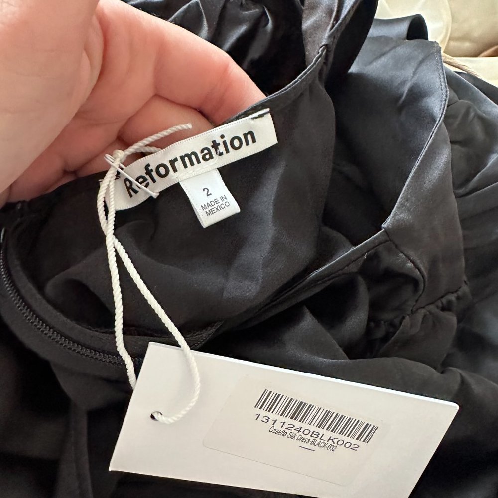 NWT Reformation Casette Midi Silk Dress Sz 2 Black Cowl Neck Cut-out Open Back - Picture 3 of 10